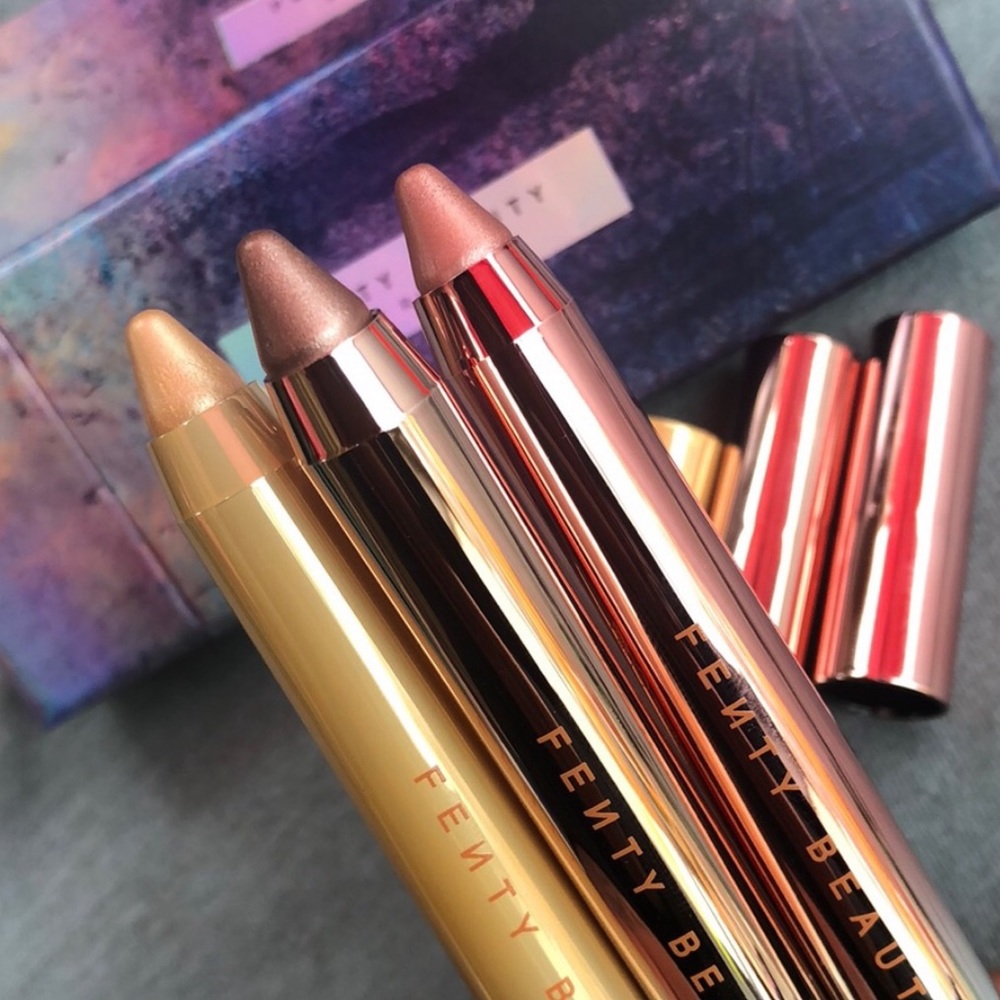 Fenty Frost Bunny Metallic Lip/Eye Crayon